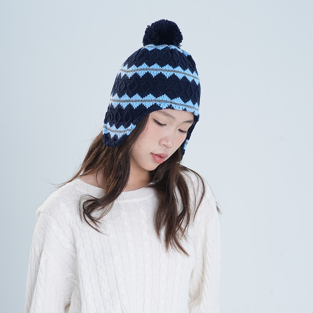 Earflap hat